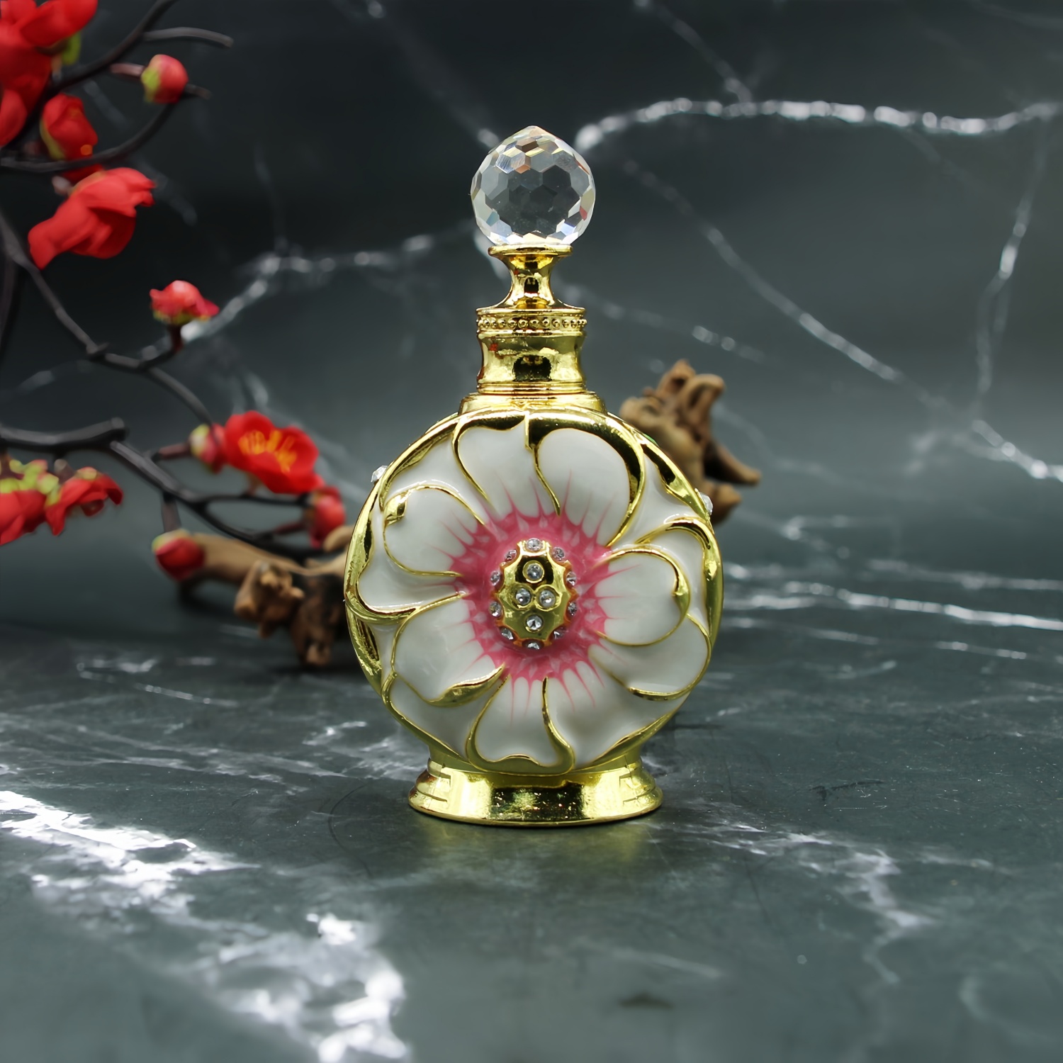 Perfume Fragrance Dubai - منتجات سويس أرابيان الفاخرة من دبي،
