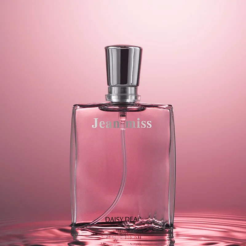 عطر نسائي جديد 'الحب الحقيقي'  - مراجعة Fragrance And Perfume وسعره